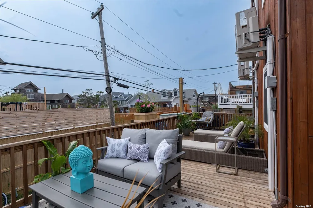 337 Dehnhoff Ocean Beach, NY 11770