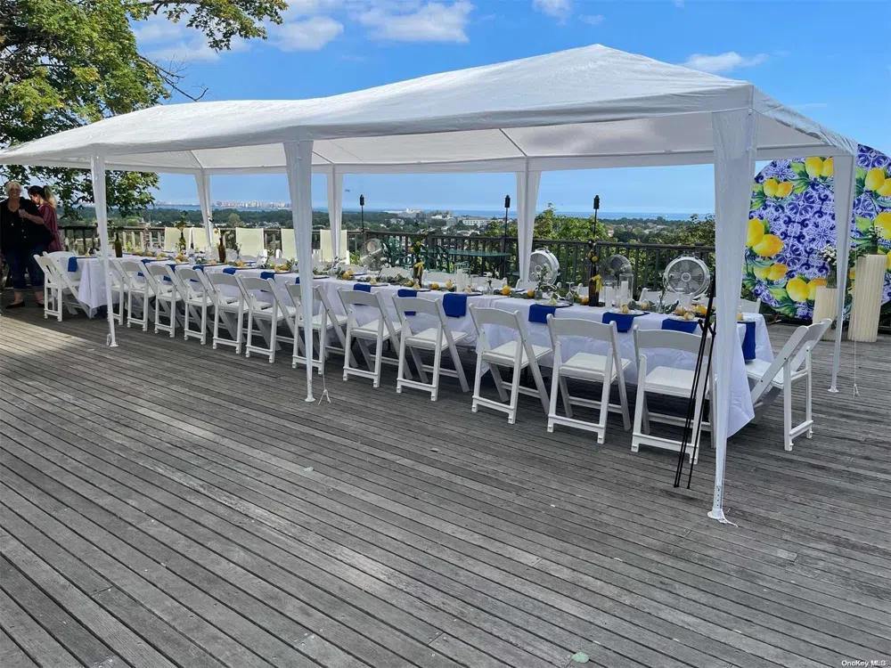 45 East Loop Road Staten Island, NY 10304