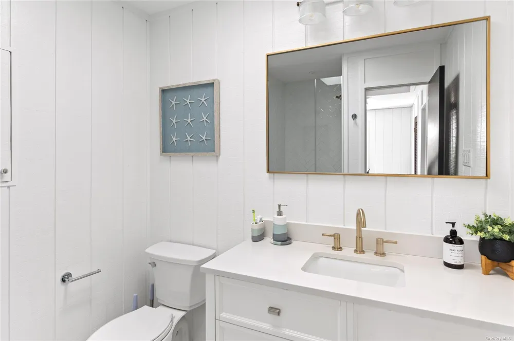220 Cottage Walk Ocean Beach, NY 11770