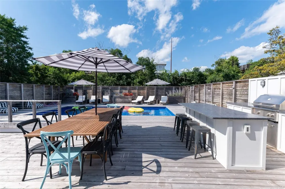 220 Cottage Walk Ocean Beach, NY 11770