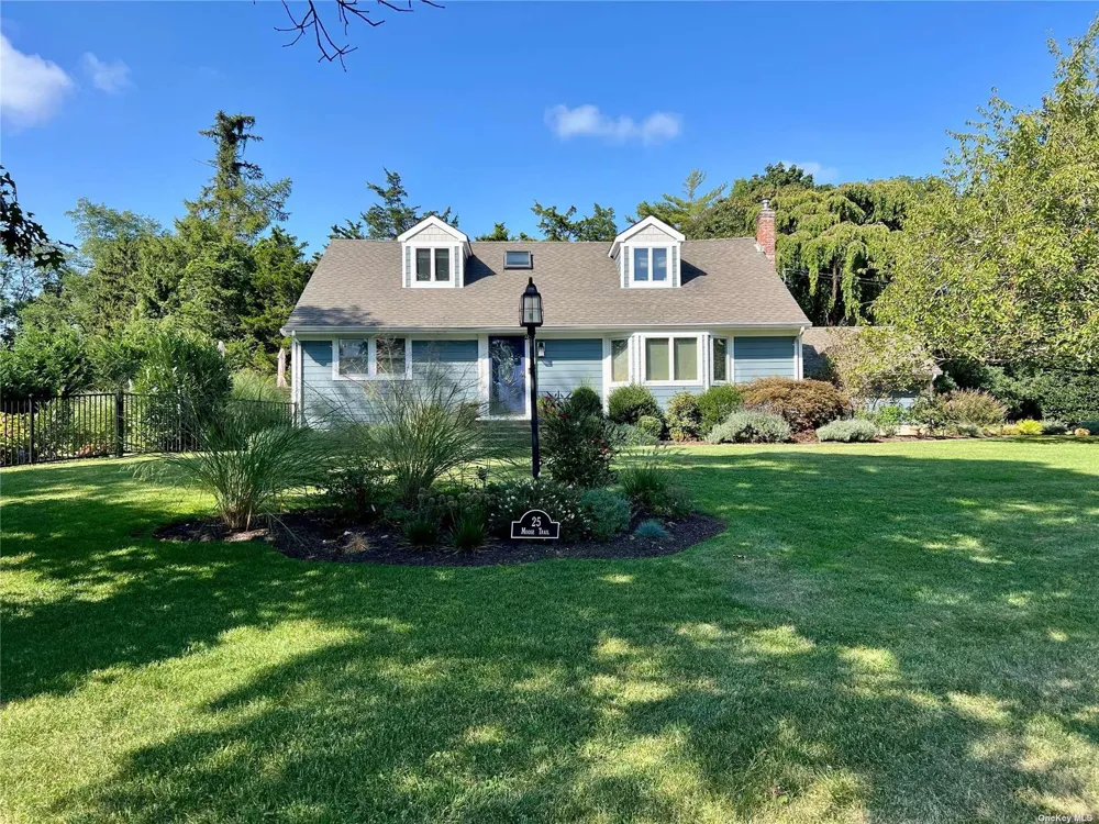 25 Moose Trail Cutchogue, NY 11935