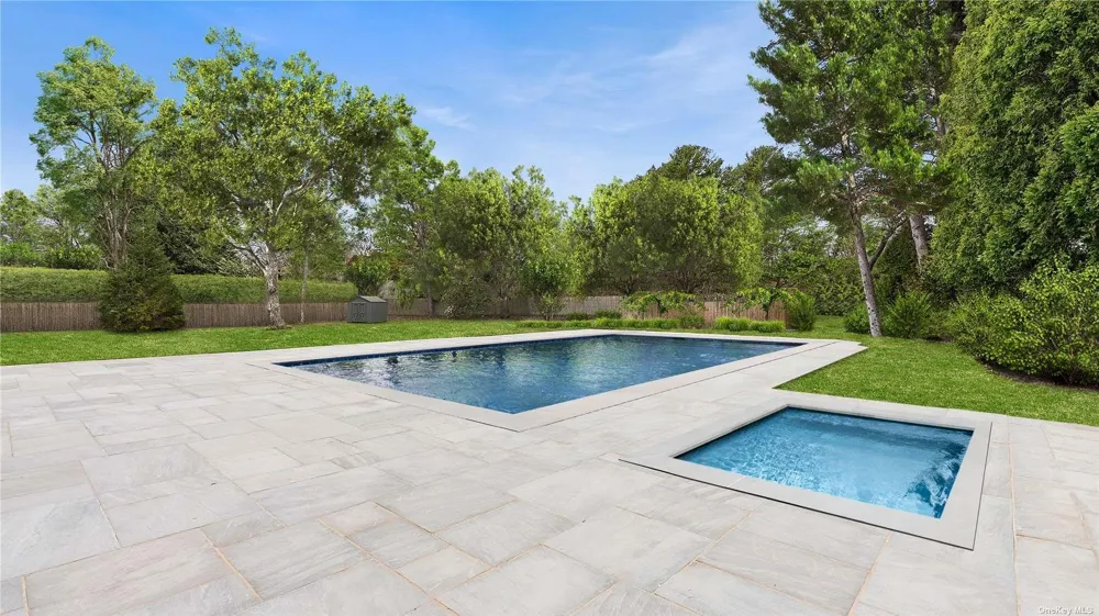 81 Skimhampton East Hampton, NY 11937