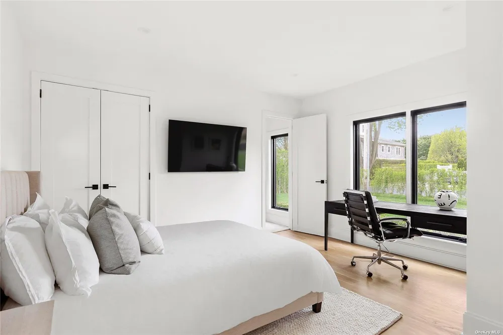 38 Sherrill East Hampton, NY 11937