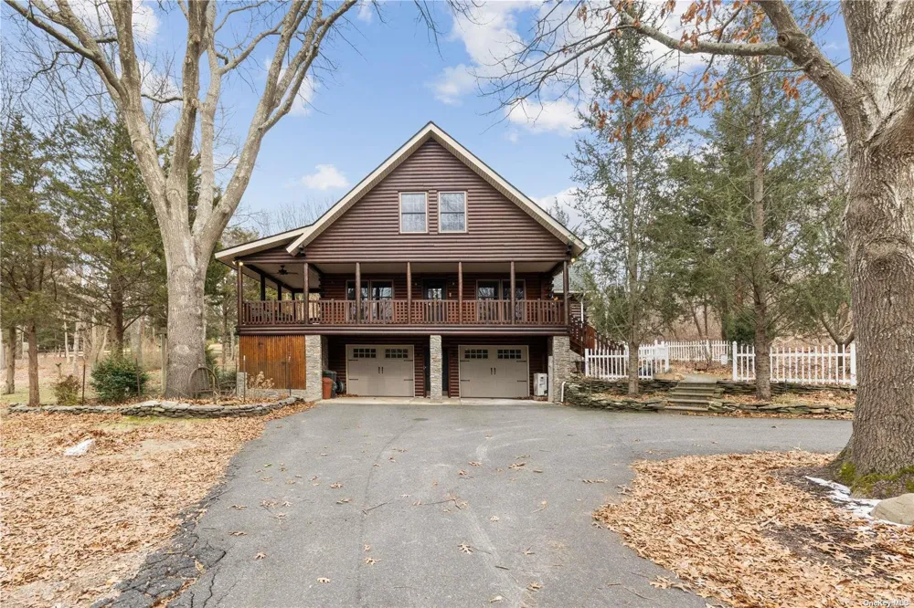 380 Private Road Southold, NY 11971