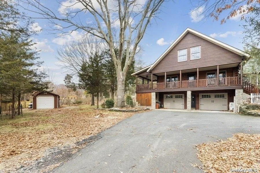 380 Private Road Southold, NY 11971