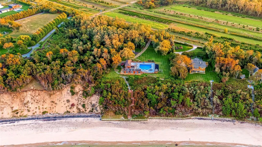 2430 Dignans Road Cutchogue, NY 11935