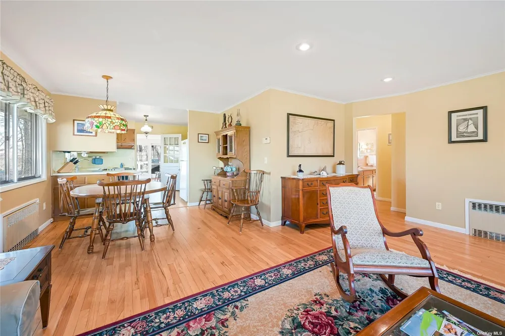 415 Southern Cross Cutchogue, NY 11935