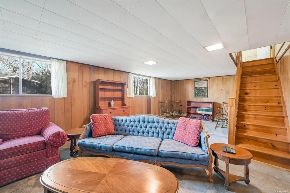 415 Southern Cross Cutchogue, NY 11935