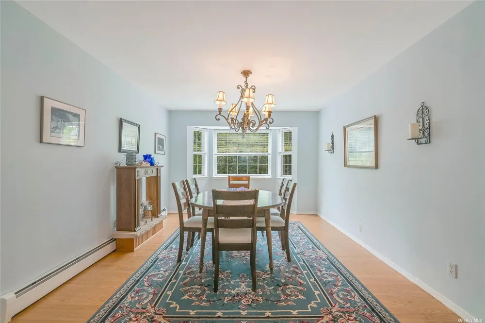 530 Stillwater Avenue Cutchogue, NY 11935