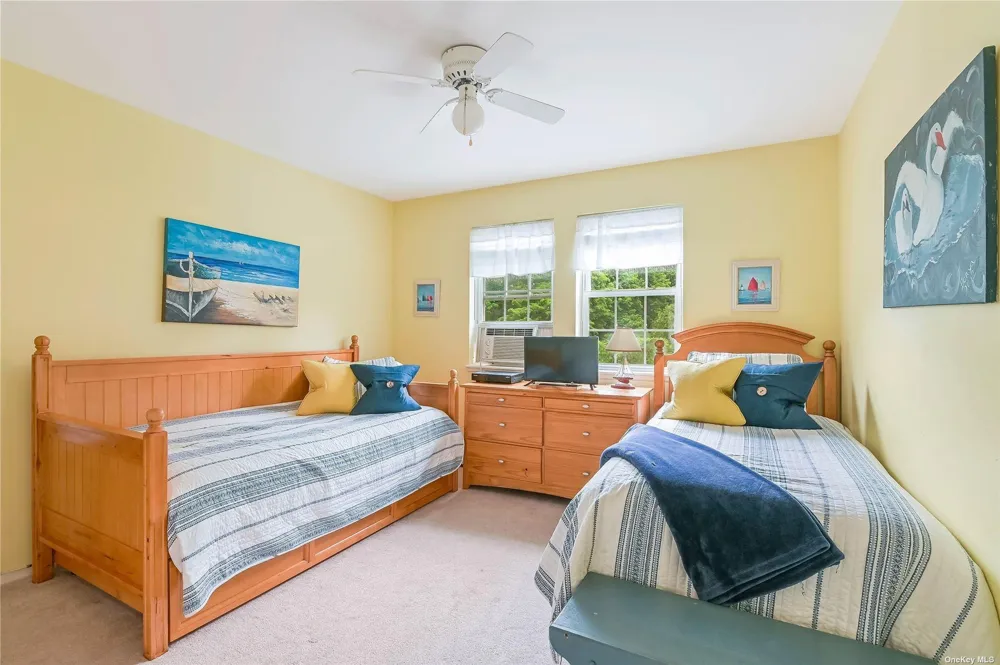 530 Stillwater Avenue Cutchogue, NY 11935