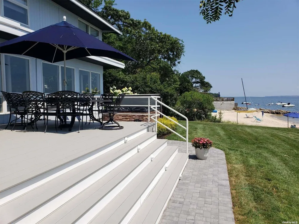 11 Beach Road Jamesport, NY 11947
