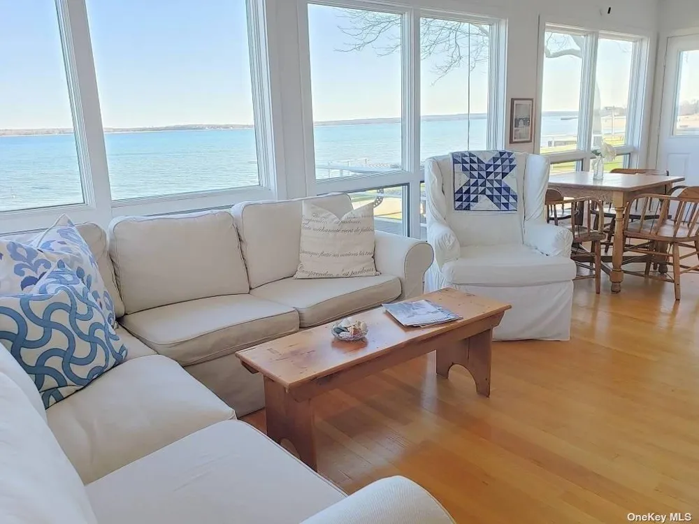11 Beach Road Jamesport, NY 11947