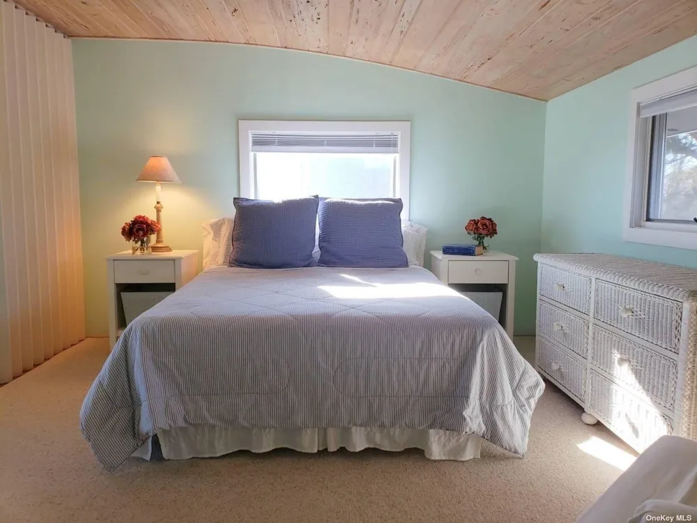 11 Beach Road Jamesport, NY 11947