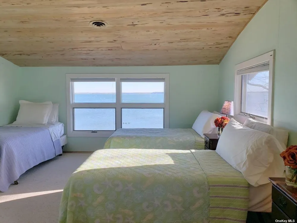 11 Beach Road Jamesport, NY 11947