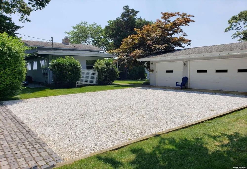 11 Beach Road Jamesport, NY 11947