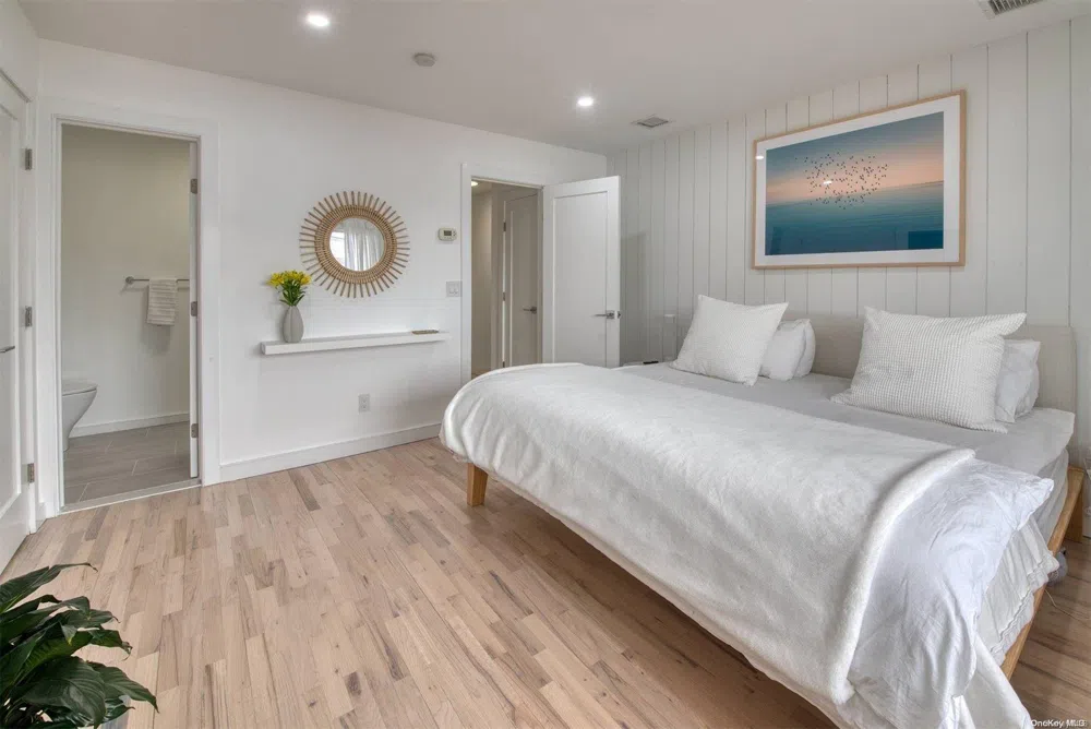 3029 Mitchell Road Westhampton Beach, NY 11978