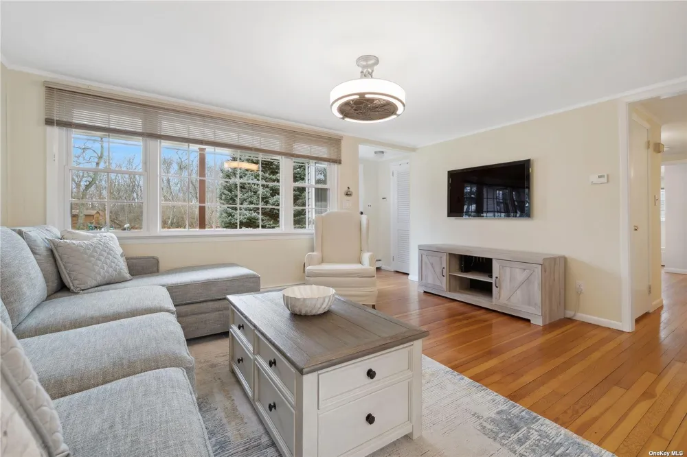 220 Fiddler Lane Greenport, NY 11944