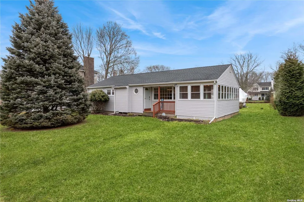 220 Fiddler Lane Greenport, NY 11944
