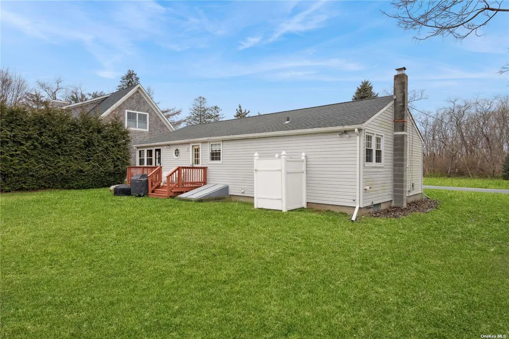 220 Fiddler Lane Greenport, NY 11944