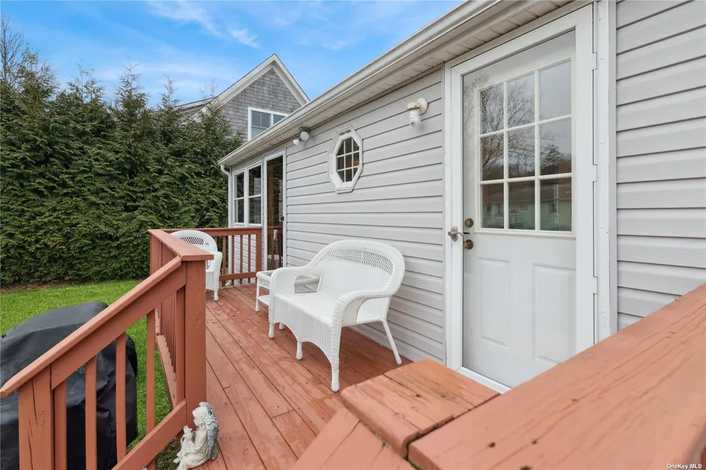 220 Fiddler Lane Greenport, NY 11944