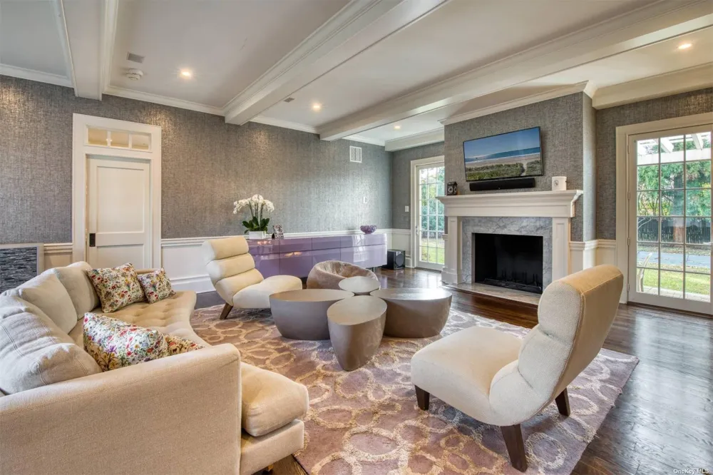 115 Toylsome Lane Southampton, NY 11968