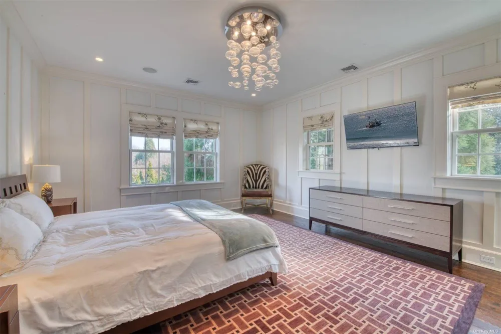 115 Toylsome Lane Southampton, NY 11968