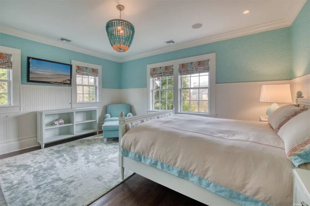 115 Toylsome Lane Southampton, NY 11968