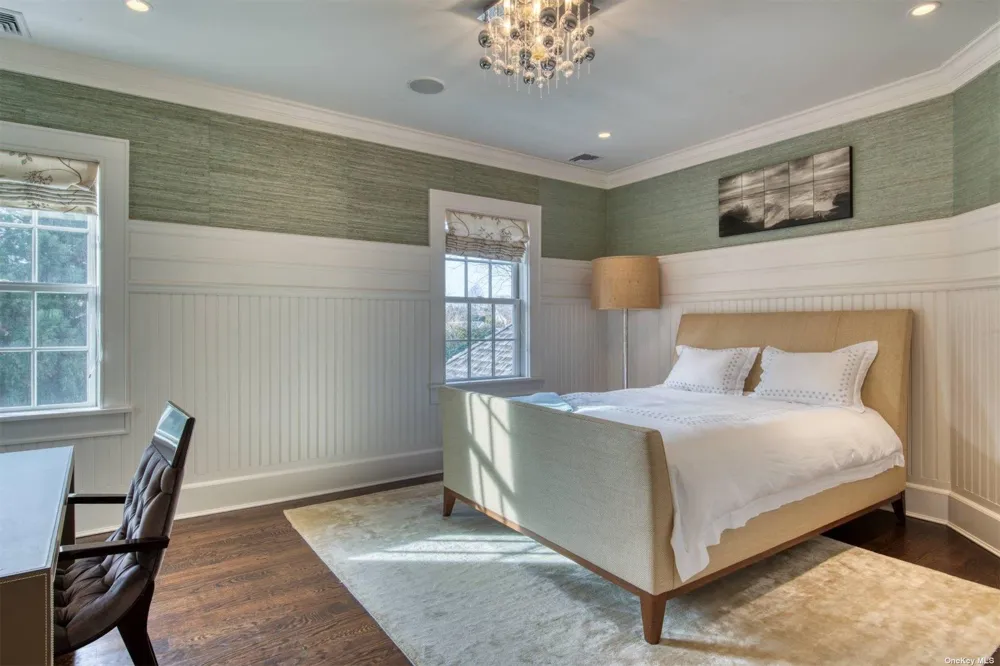 115 Toylsome Lane Southampton, NY 11968