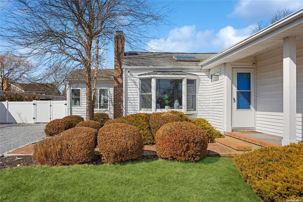 66 Library Avenue Westhampton Beach, NY 11978