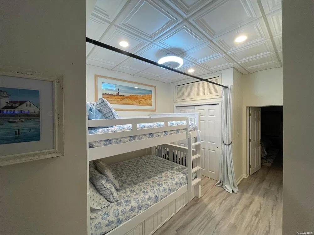 7 Dehnhoff Walk Ocean Beach, NY 11770