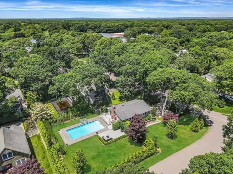 3 Crestview Drive