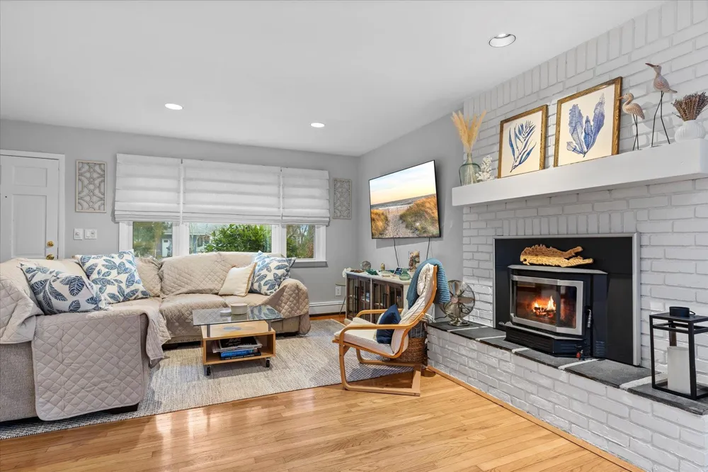3 Crestview Drive Remsenburg, NY 11960