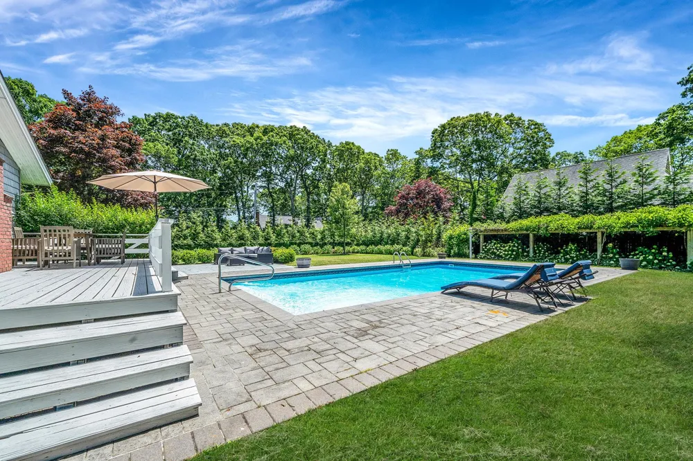 3 Crestview Drive Remsenburg, NY 11960