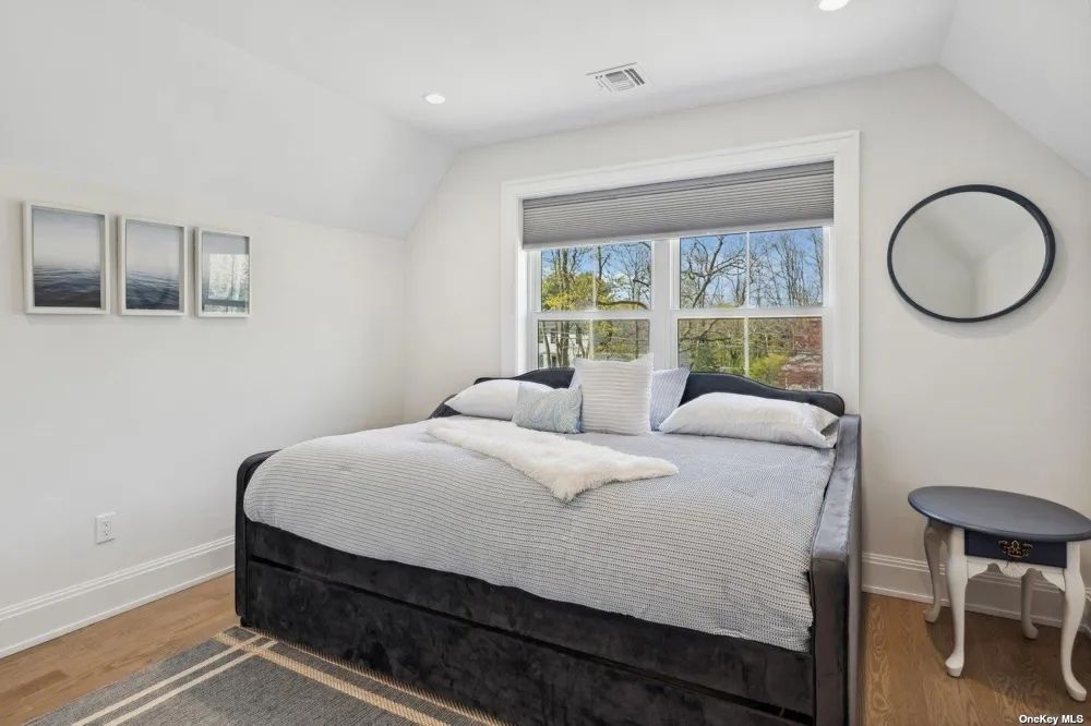 910 Glenn Road Southold, NY 11971