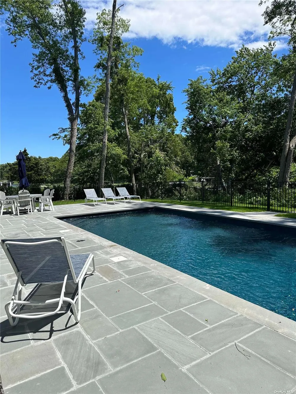 910 Glenn Road Southold, NY 11971