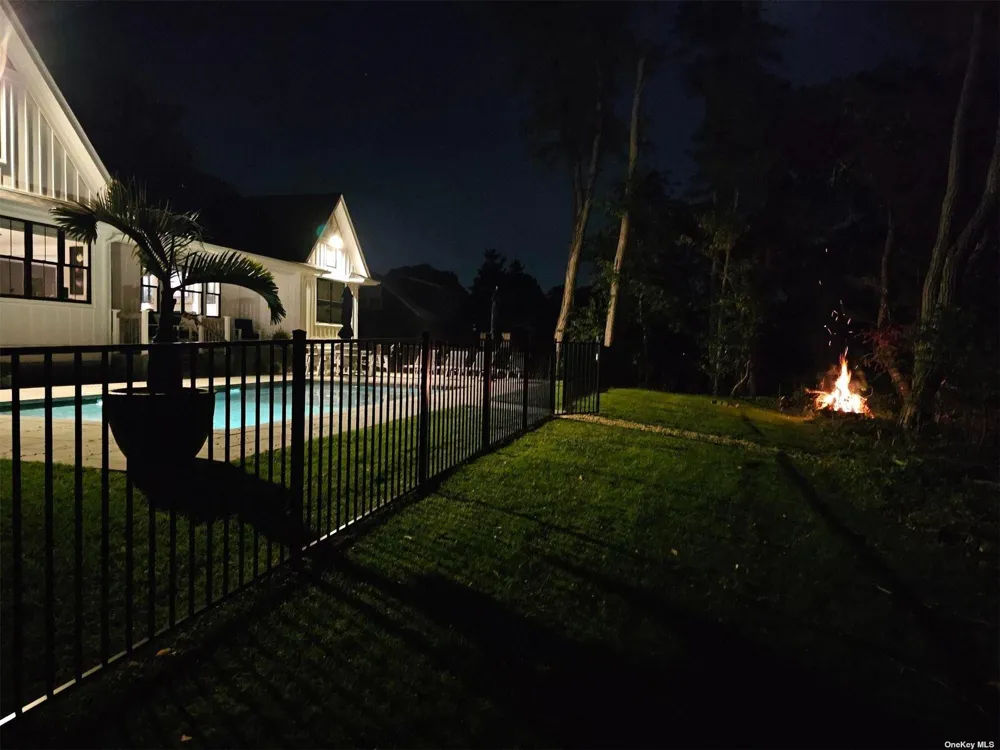910 Glenn Road Southold, NY 11971