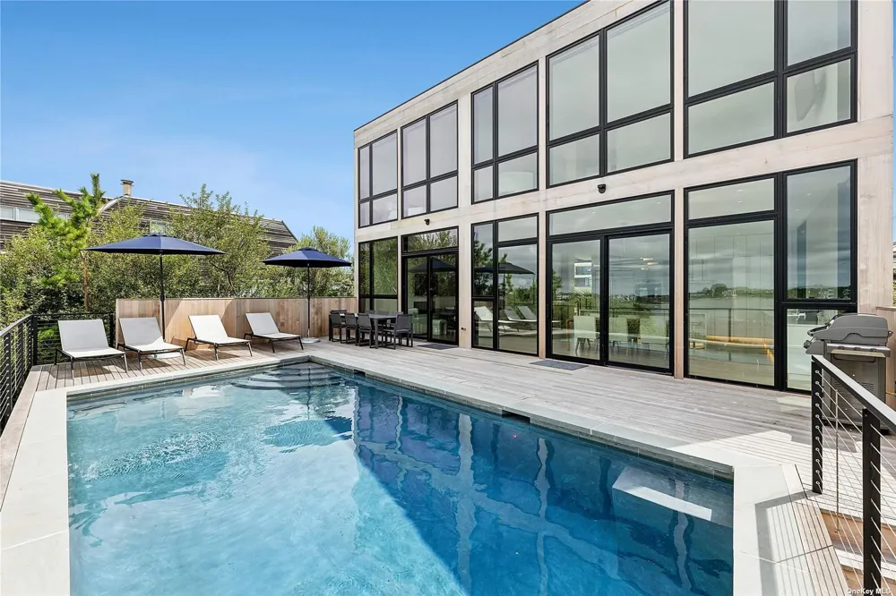 314 Dune Westhampton Beach, NY 11978