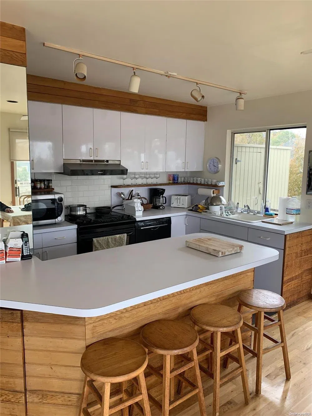6 Sloop Walk Ocean Beach, NY 11770