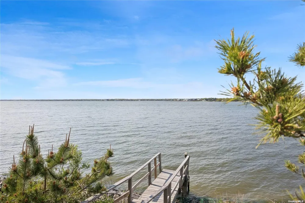 298 DUNE ROAD Westhampton Beach, NY 11978