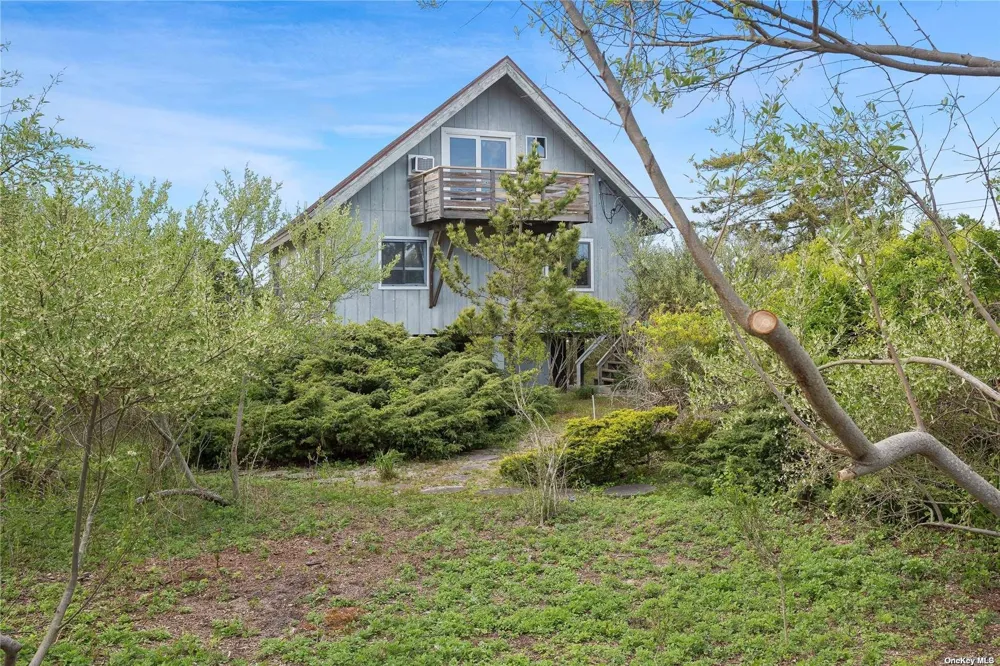 298 DUNE ROAD Westhampton Beach, NY 11978