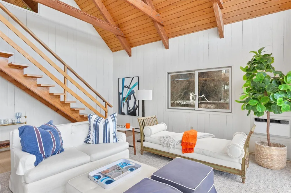 298 DUNE ROAD Westhampton Beach, NY 11978
