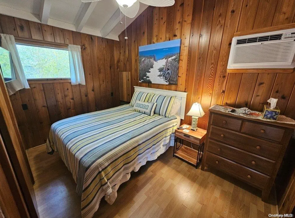 892 Evergreen Walk Ocean Beach, NY 11770