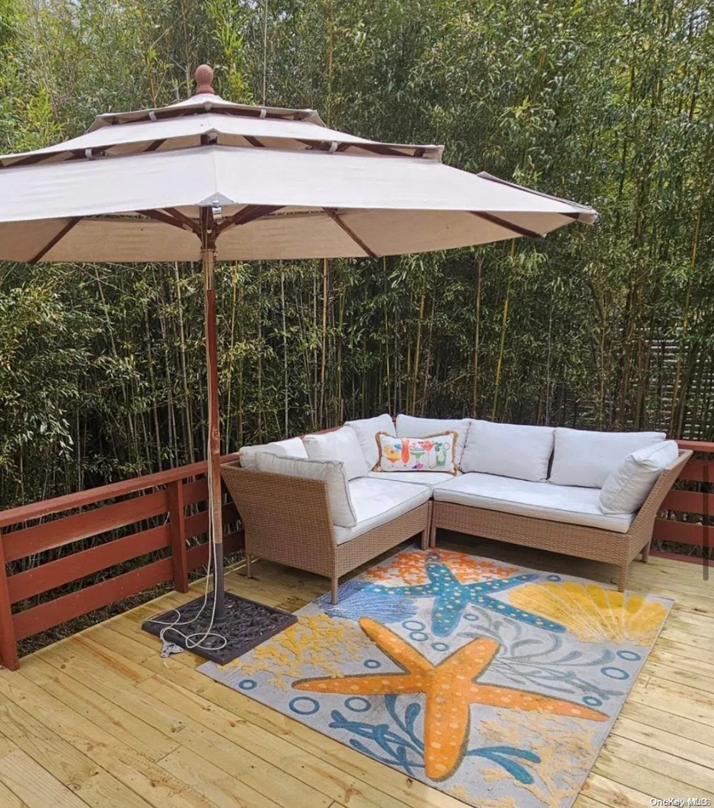 892 Evergreen Walk Ocean Beach, NY 11770