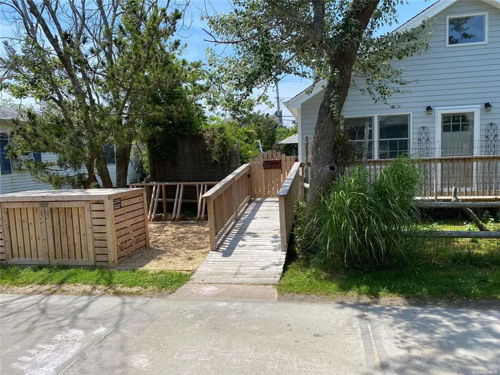 182 Cottage Walk Ocean Beach, NY 11770
