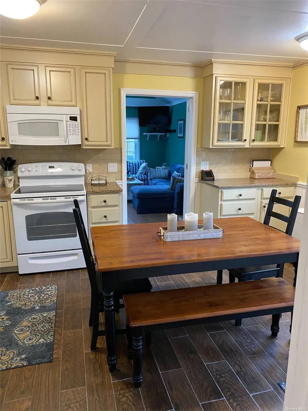 182 Cottage Walk Ocean Beach, NY 11770