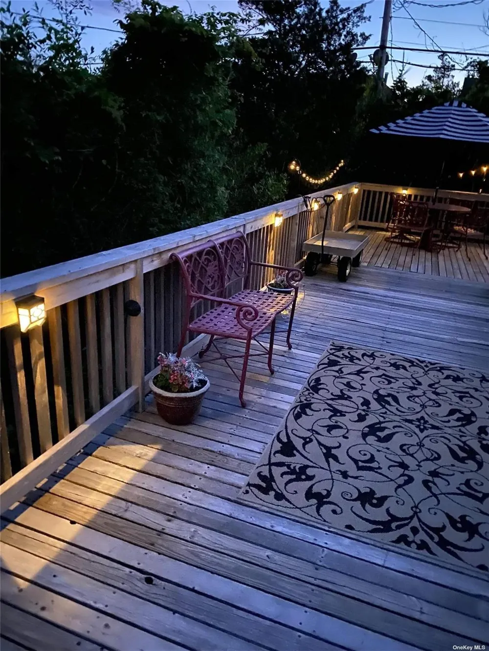 182 Cottage Walk Ocean Beach, NY 11770