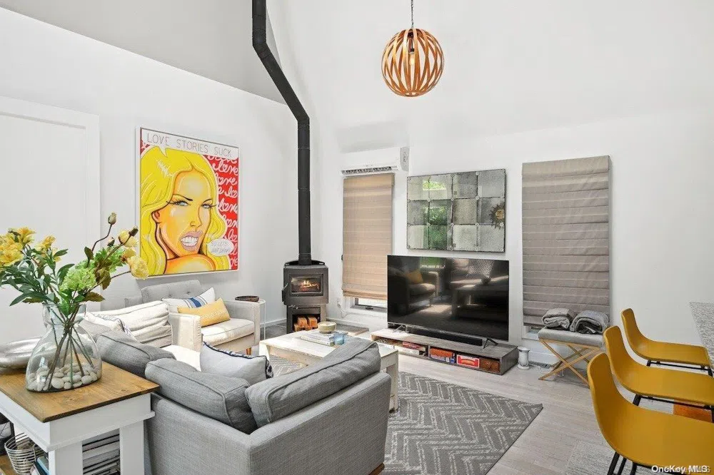 2 William Way Southampton, NY 11968