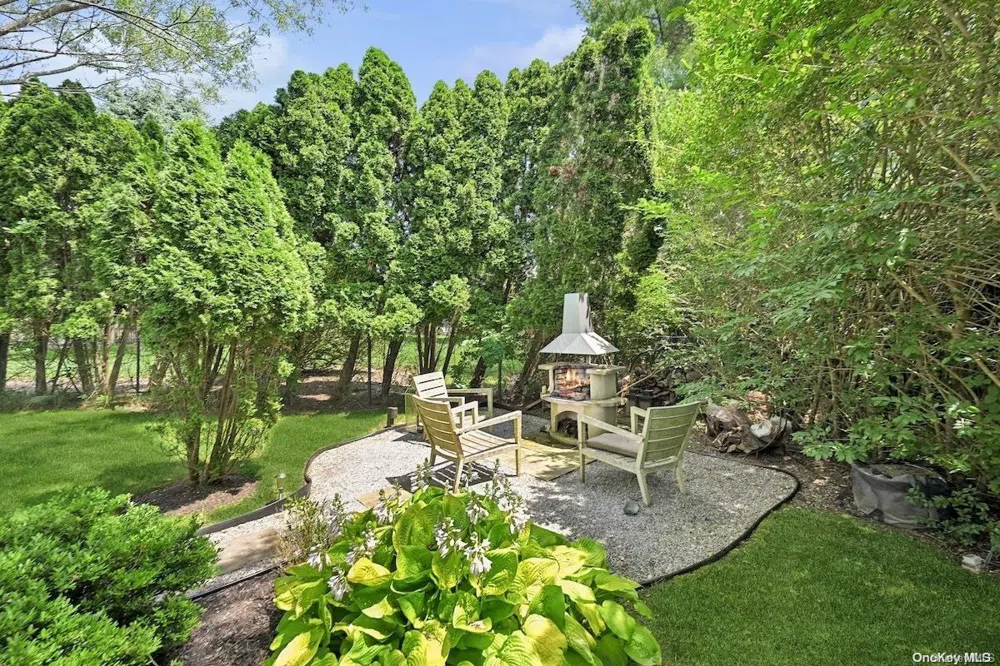 2 William Way Southampton, NY 11968