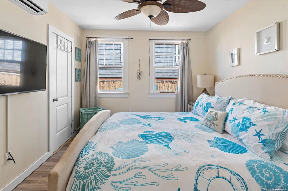 180 Cottage Walk Ocean Beach, NY 11770