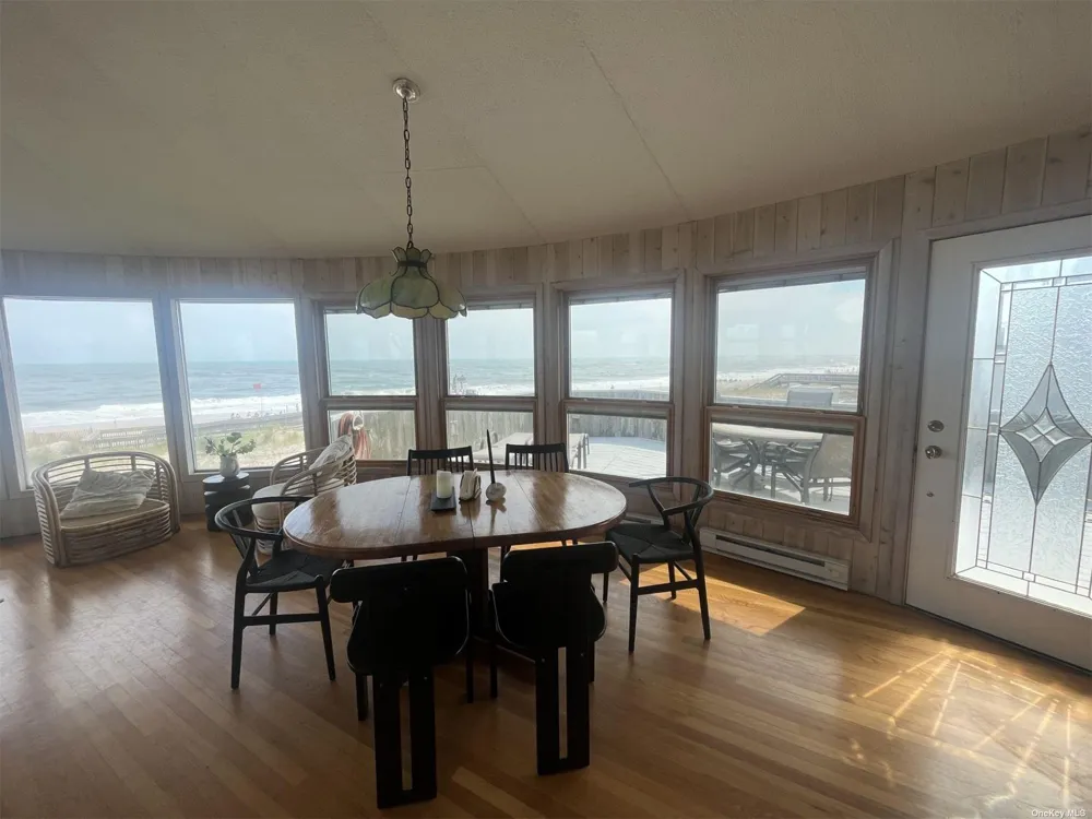 85 Bungalow Walk Ocean Beach, NY 11770